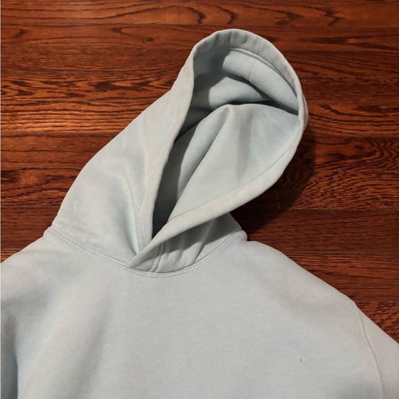 Aritzia Hoodie - Picture 3 of 7
